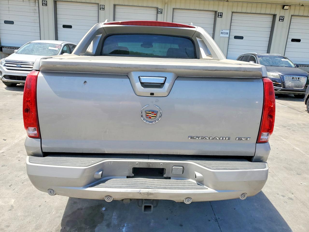 Cadillac Escalade Ext