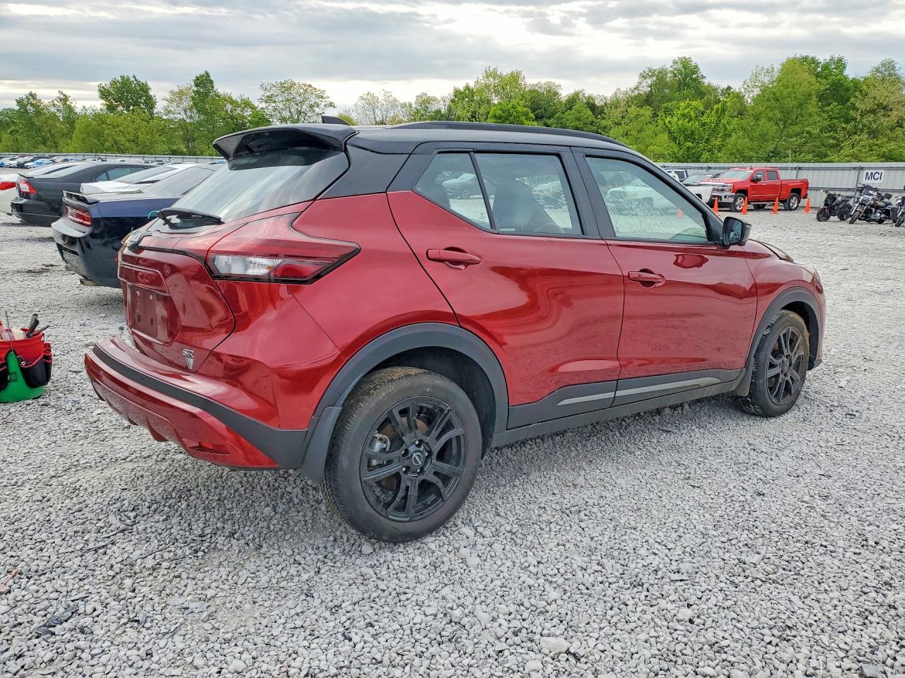 Nissan Kicks Sr