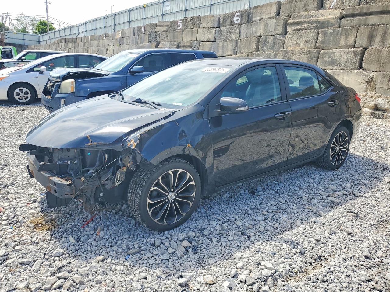 Salvage Toyota Corolla Image