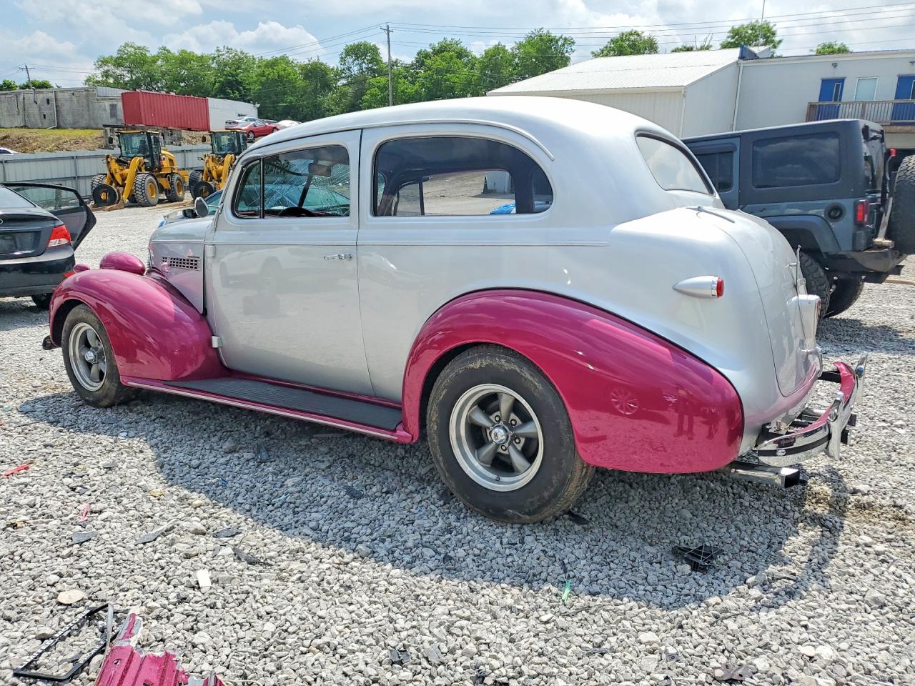 Chevrolet Deluxe 2 D