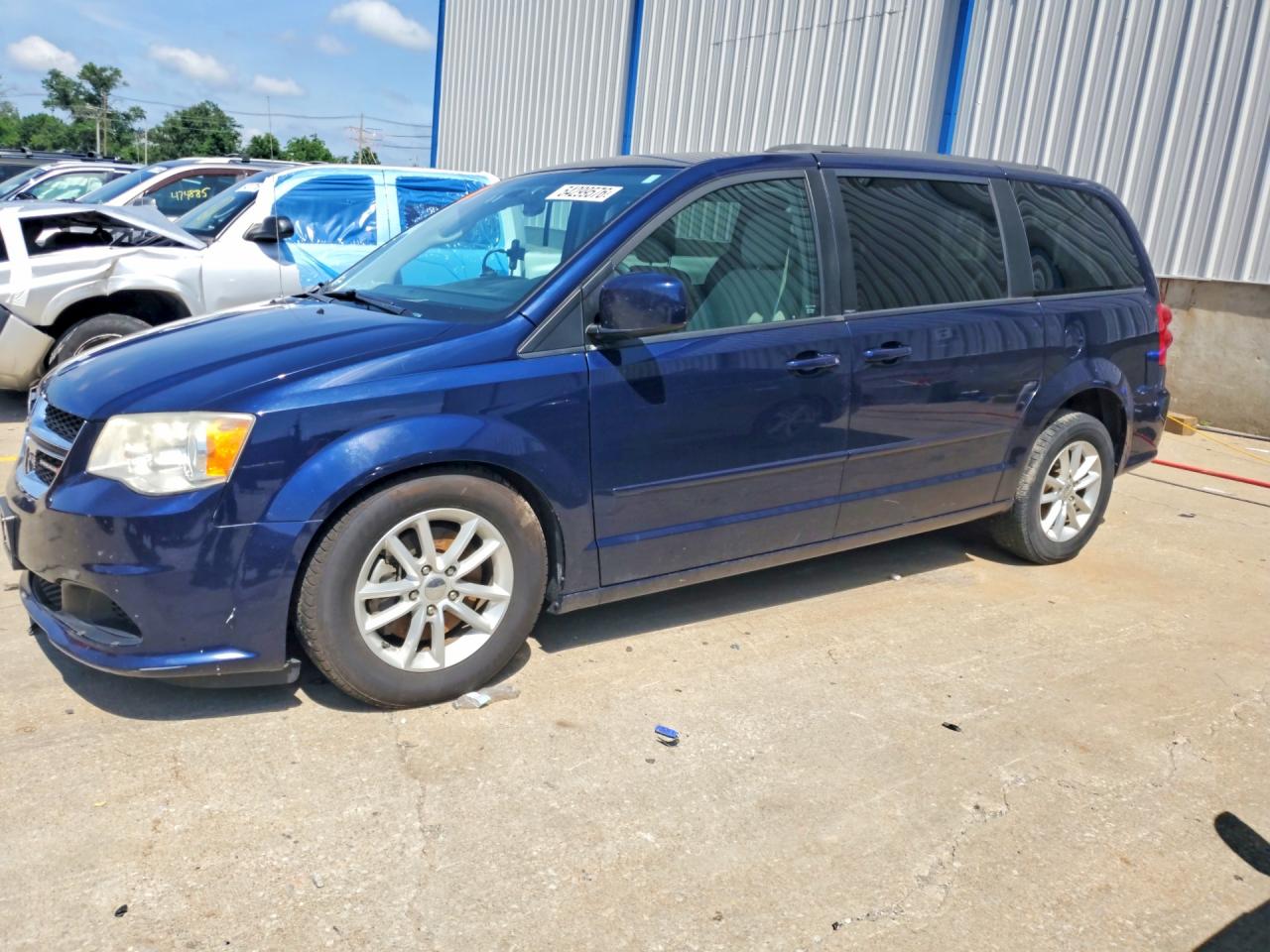 Salvage Dodge Caravan Image