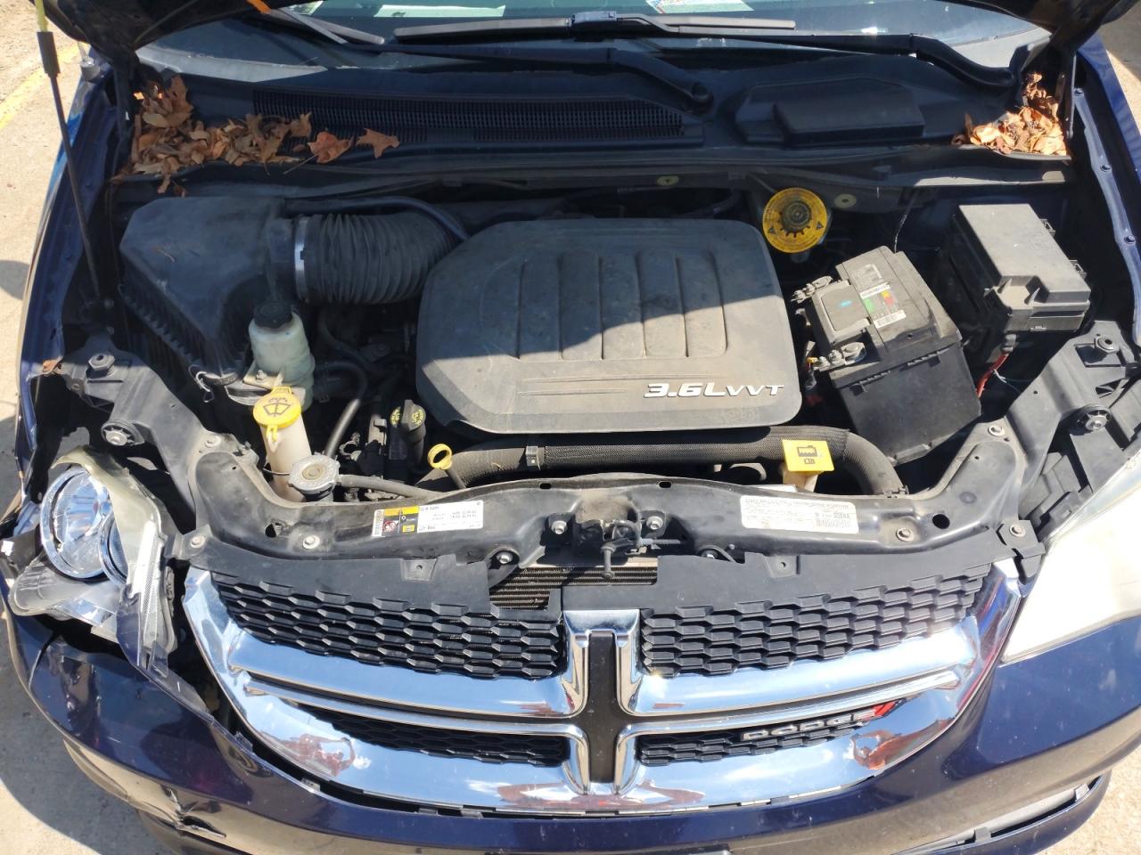 Dodge Caravan Sxt