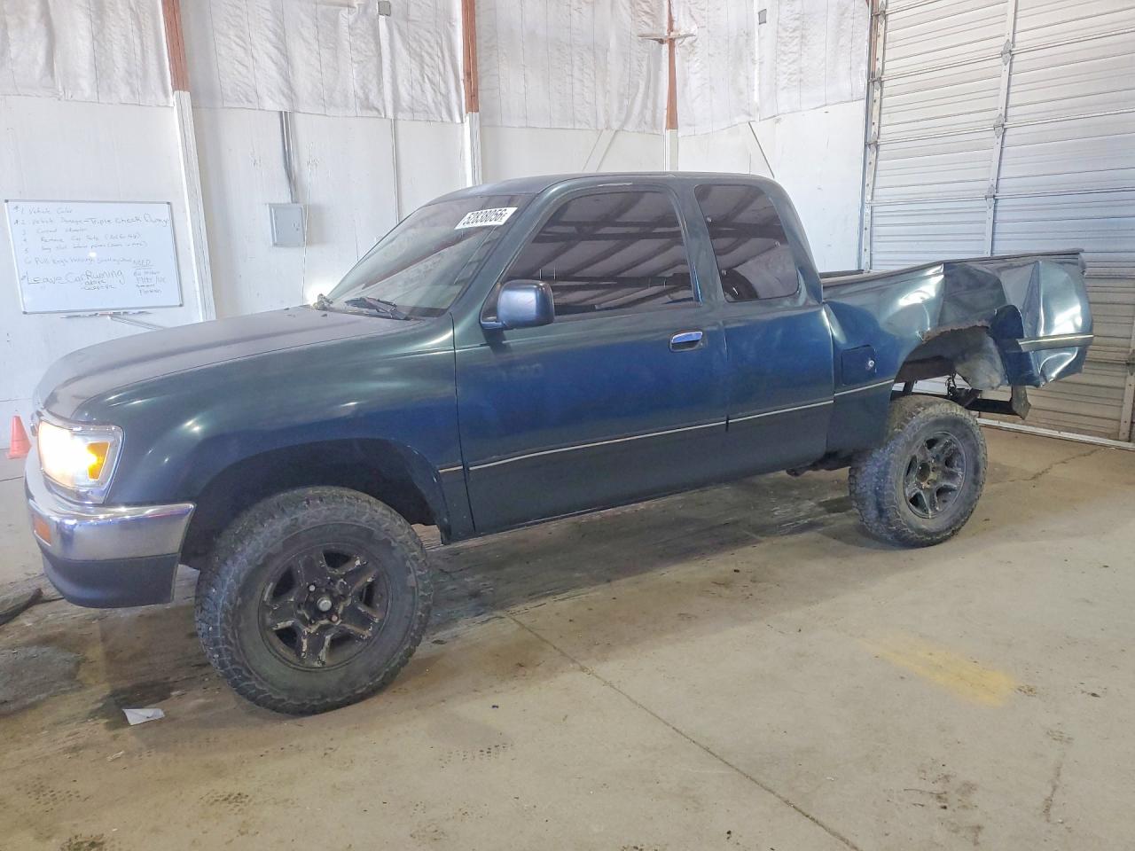 Salvage Toyota T100 Image