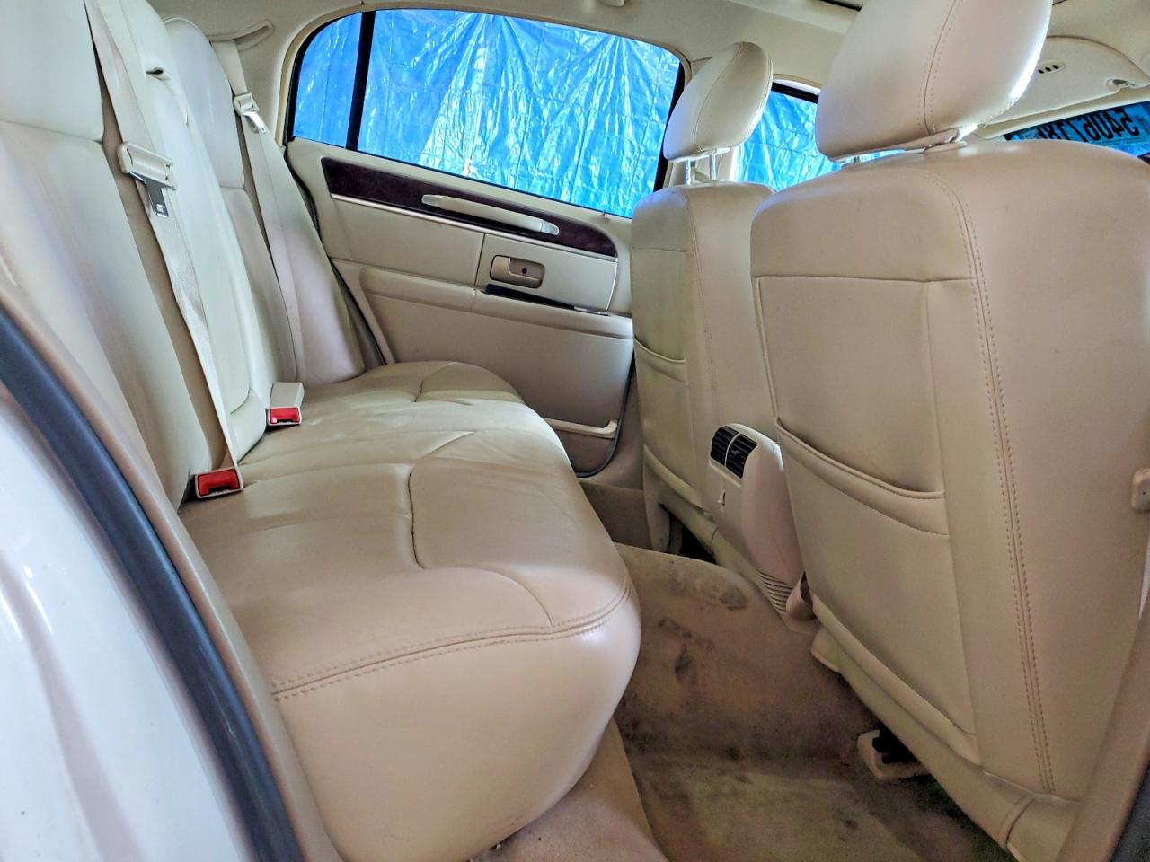 Lincoln Towncar Signature Limited