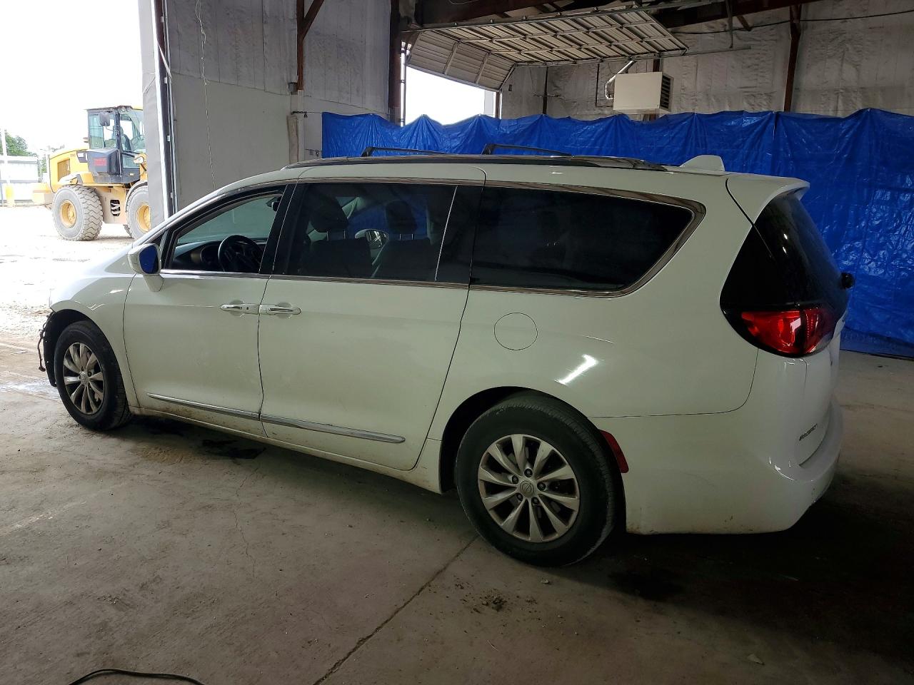 Chrysler Pacifica Touring L