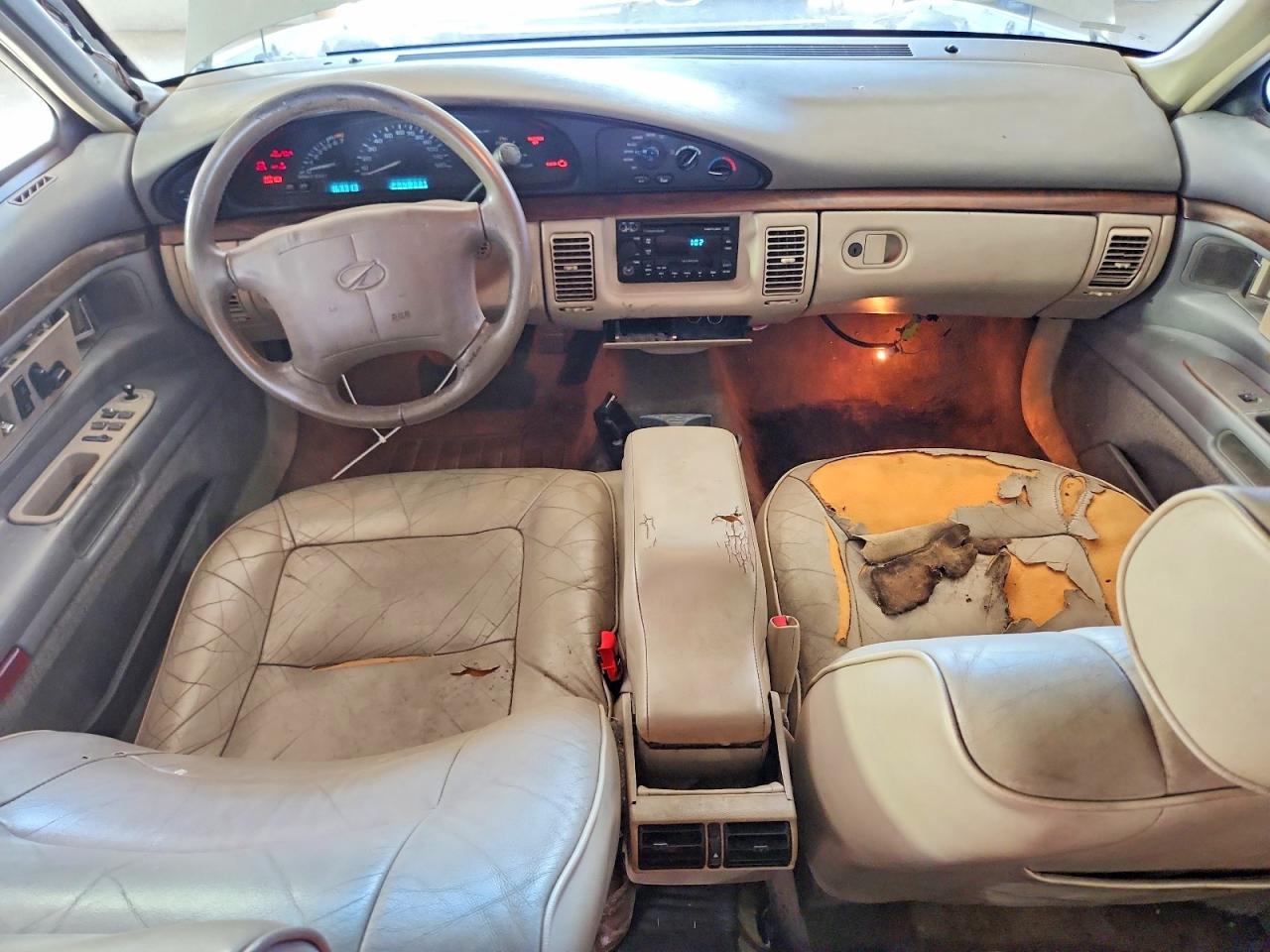 Oldsmobile 88 Base