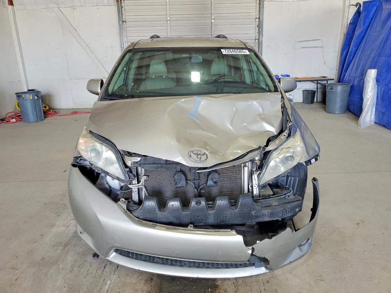 Toyota Sienna Xle