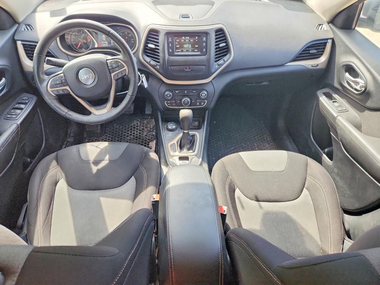 Jeep Grand Cherokee Sport