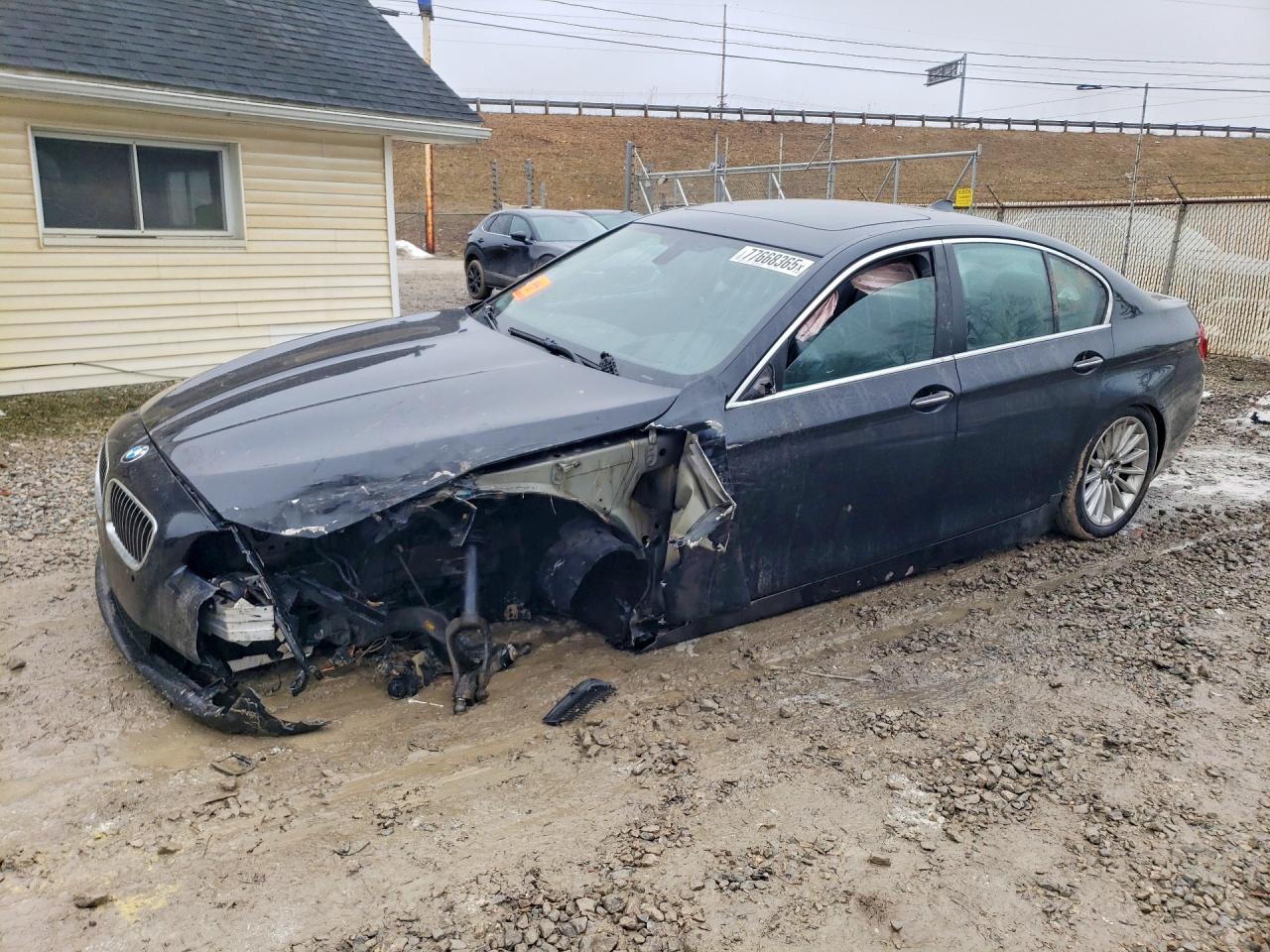 Salvage BMW 5 Series Image