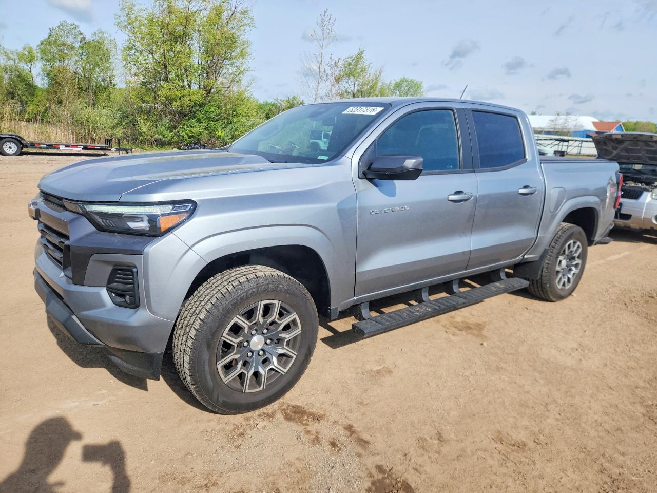 Salvage Chevrolet Colorado Image