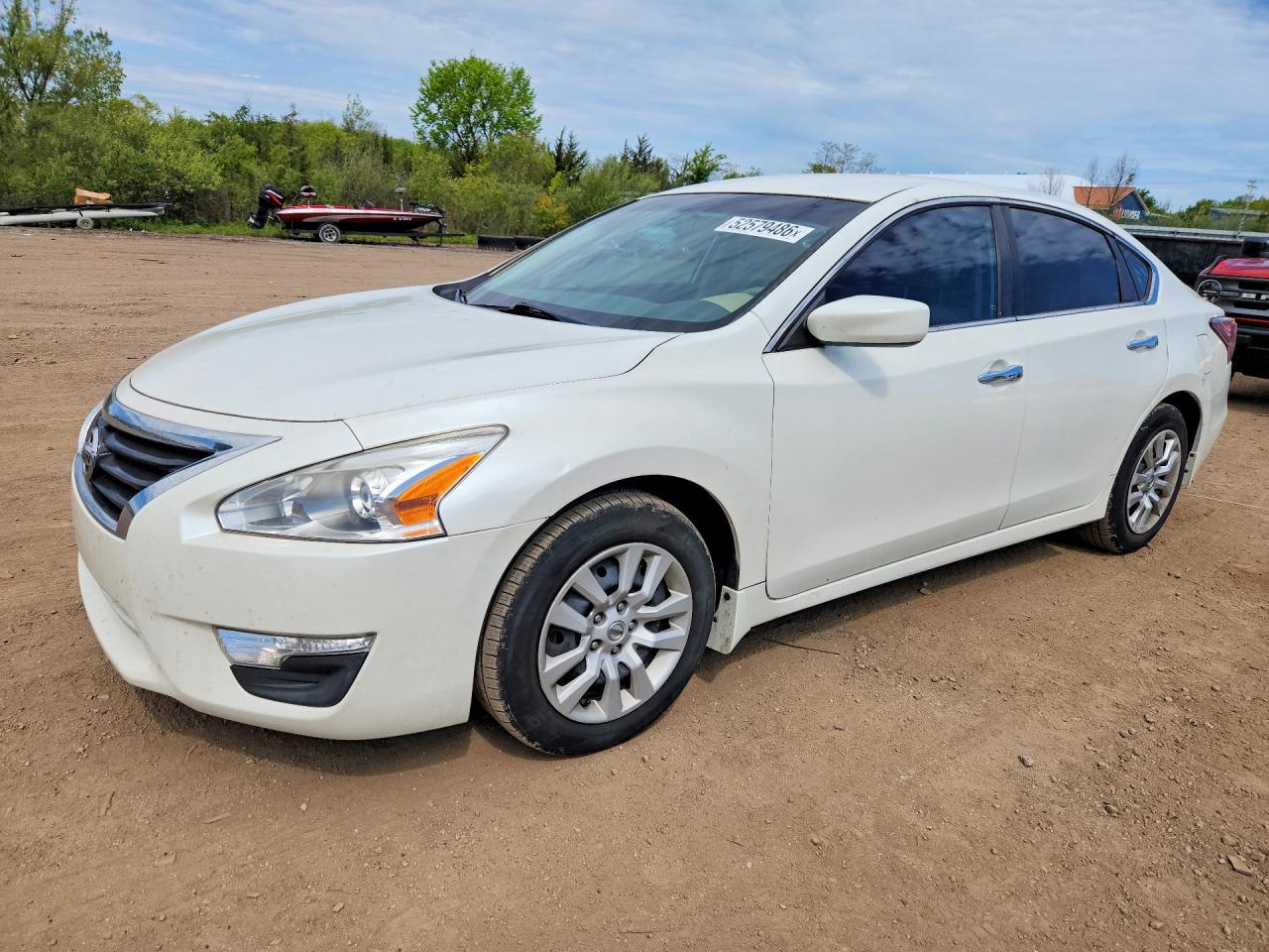 Salvage Nissan Altima Image