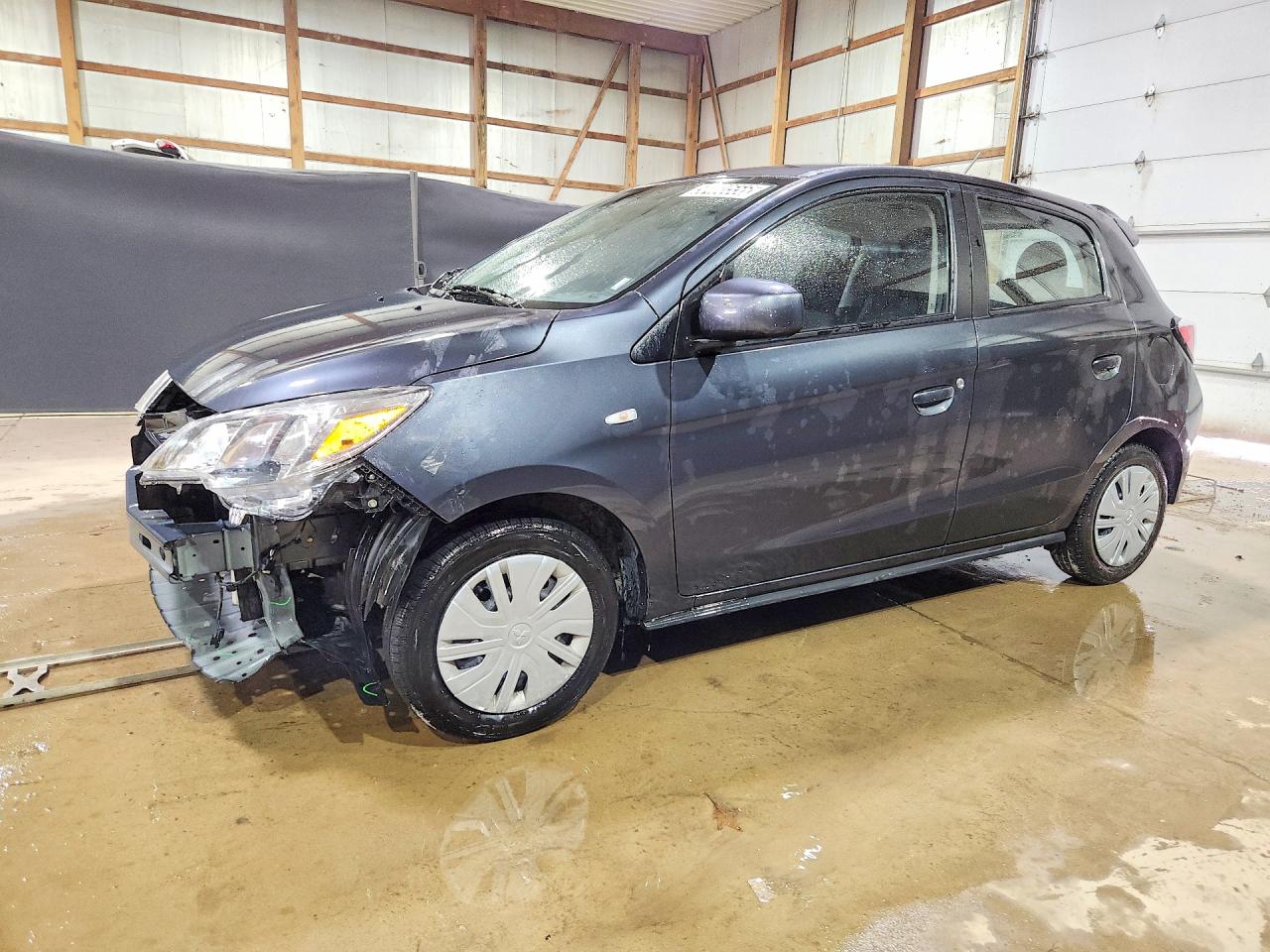 Salvage Mitsubishi Mirage Image