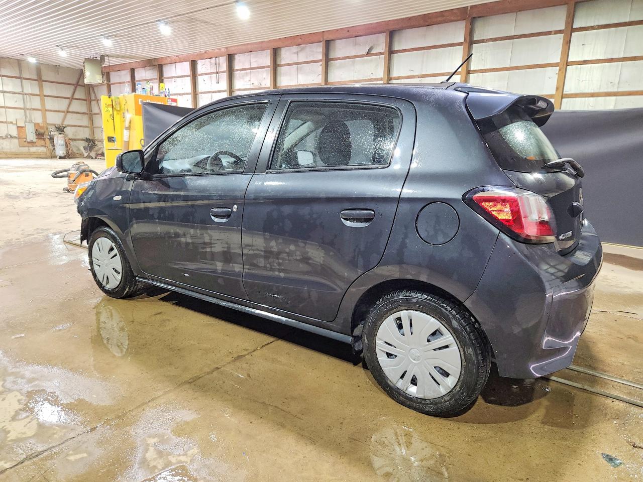 Mitsubishi Mirage Es