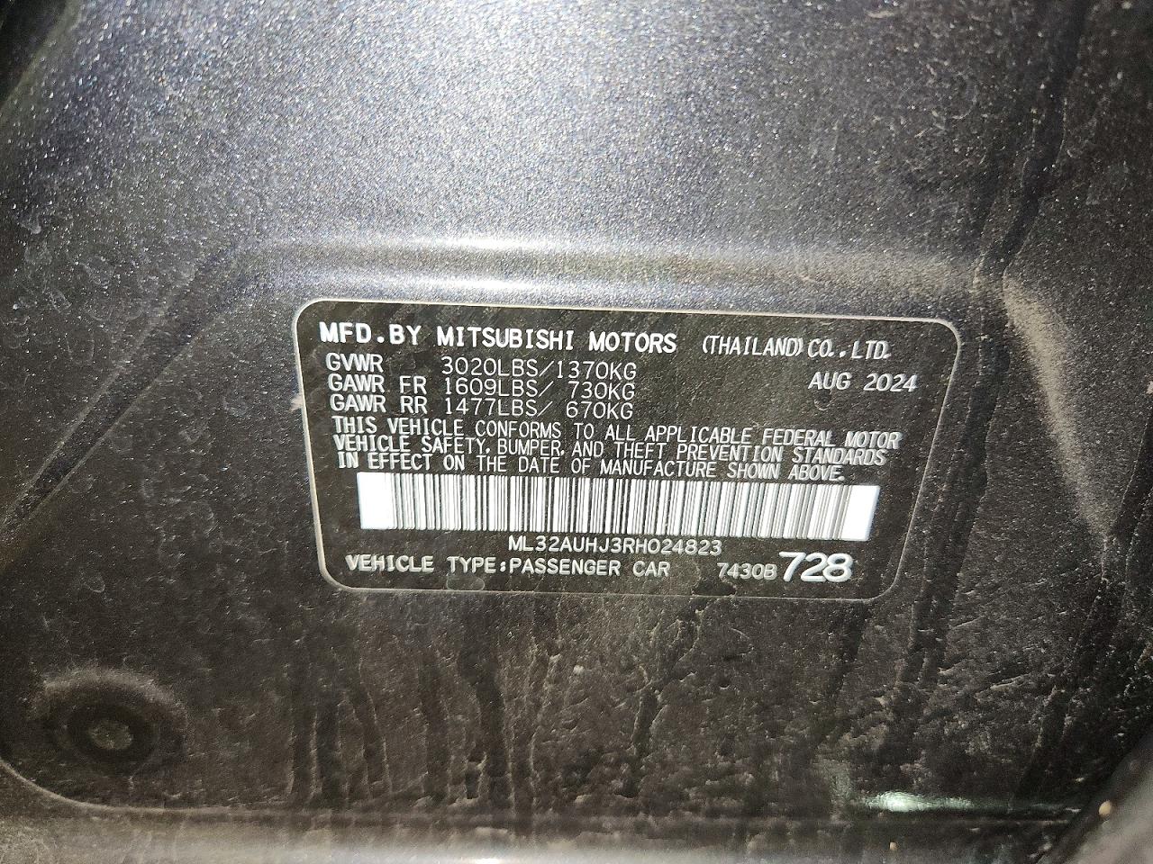 Mitsubishi Mirage Es