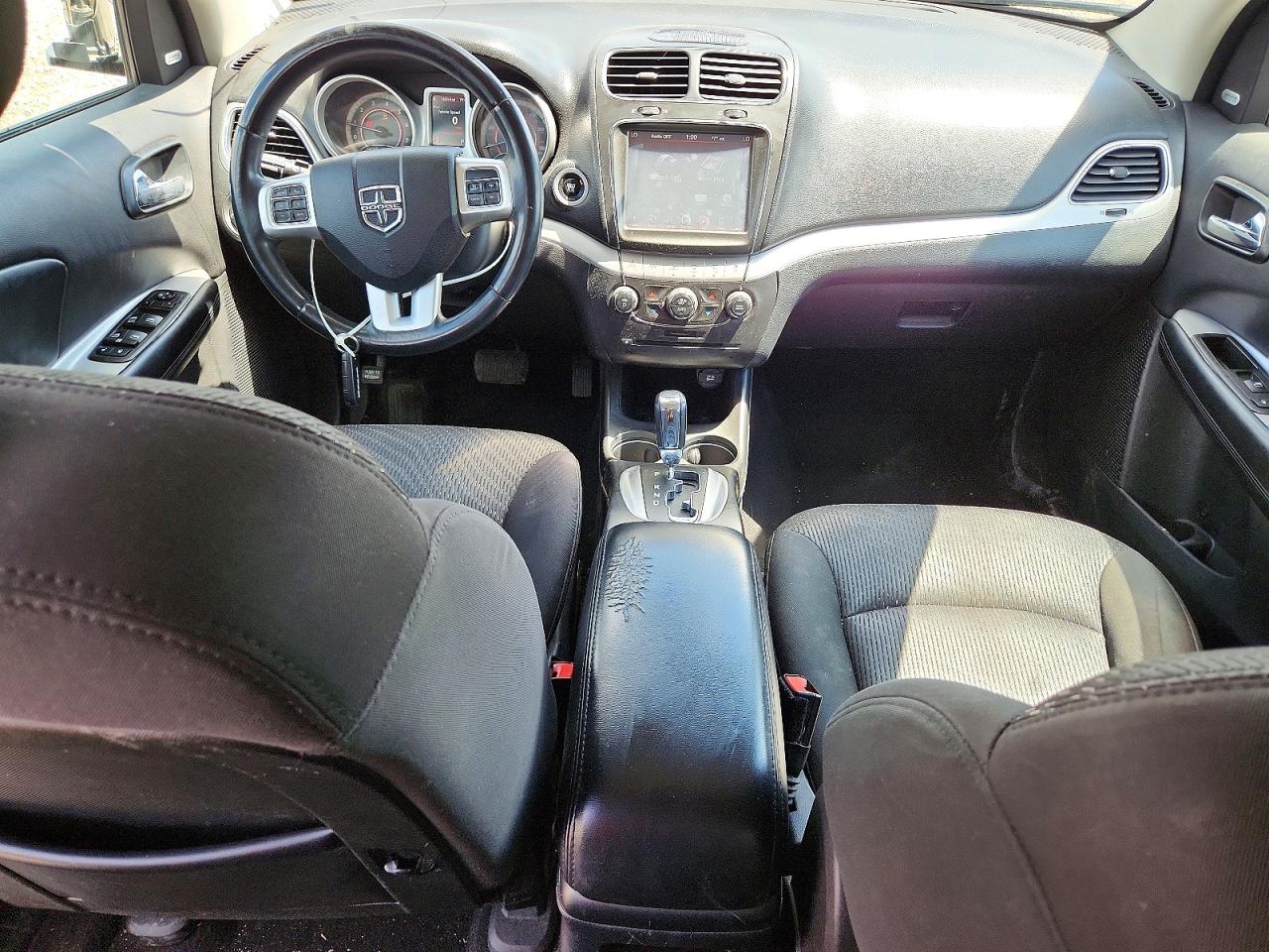 Dodge Journey Sxt