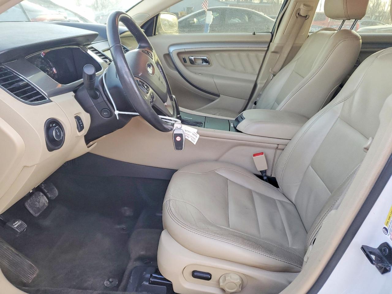 Ford Taurus Sel