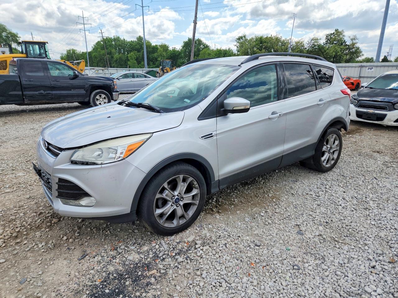 Salvage Ford Escape Image