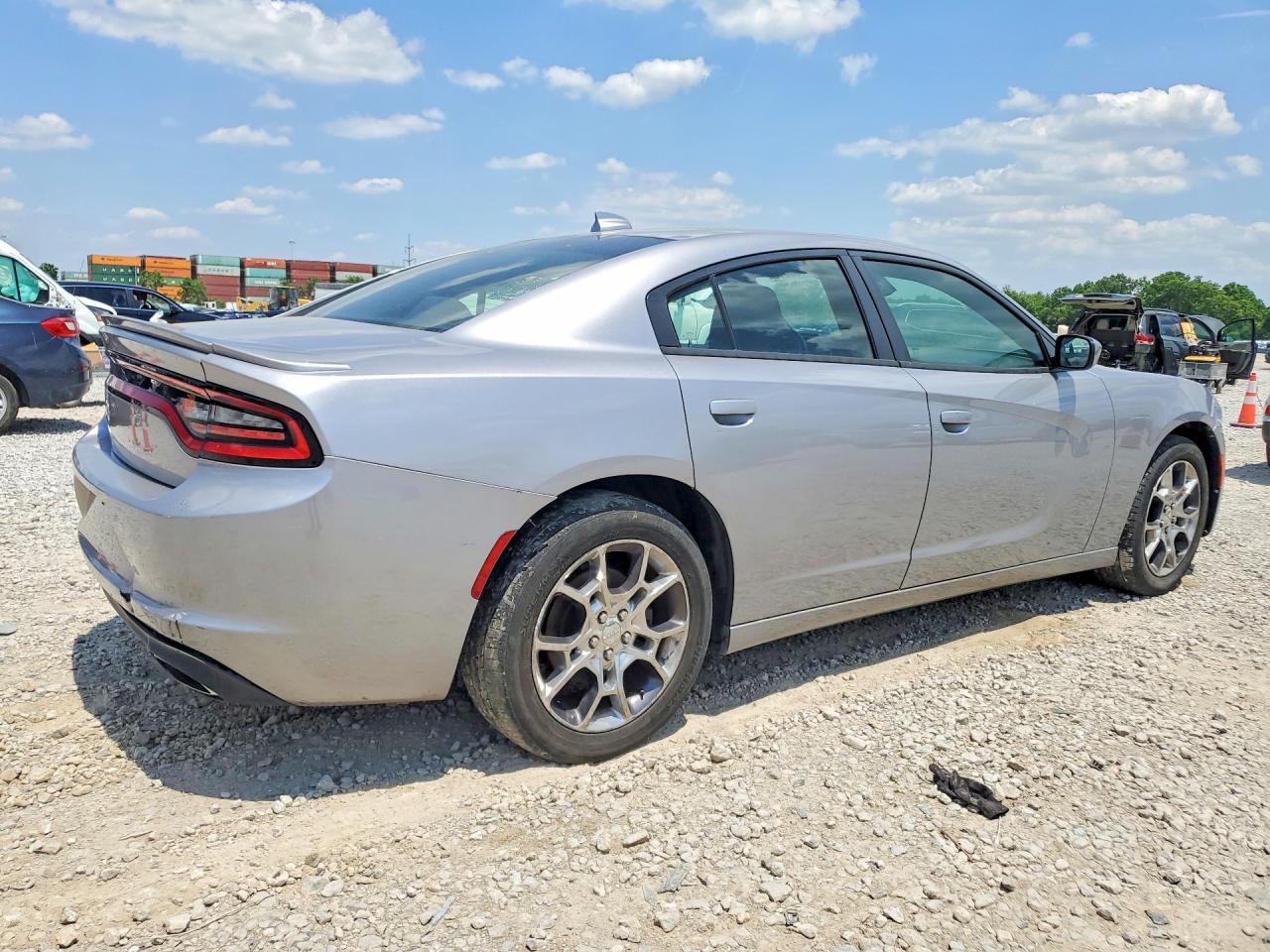 Dodge Charger Sxt
