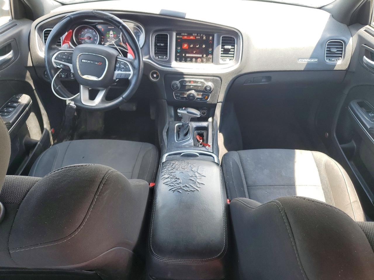 Dodge Charger Sxt