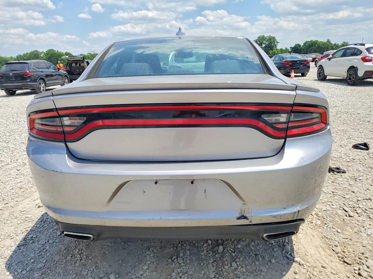 Dodge Charger Sxt