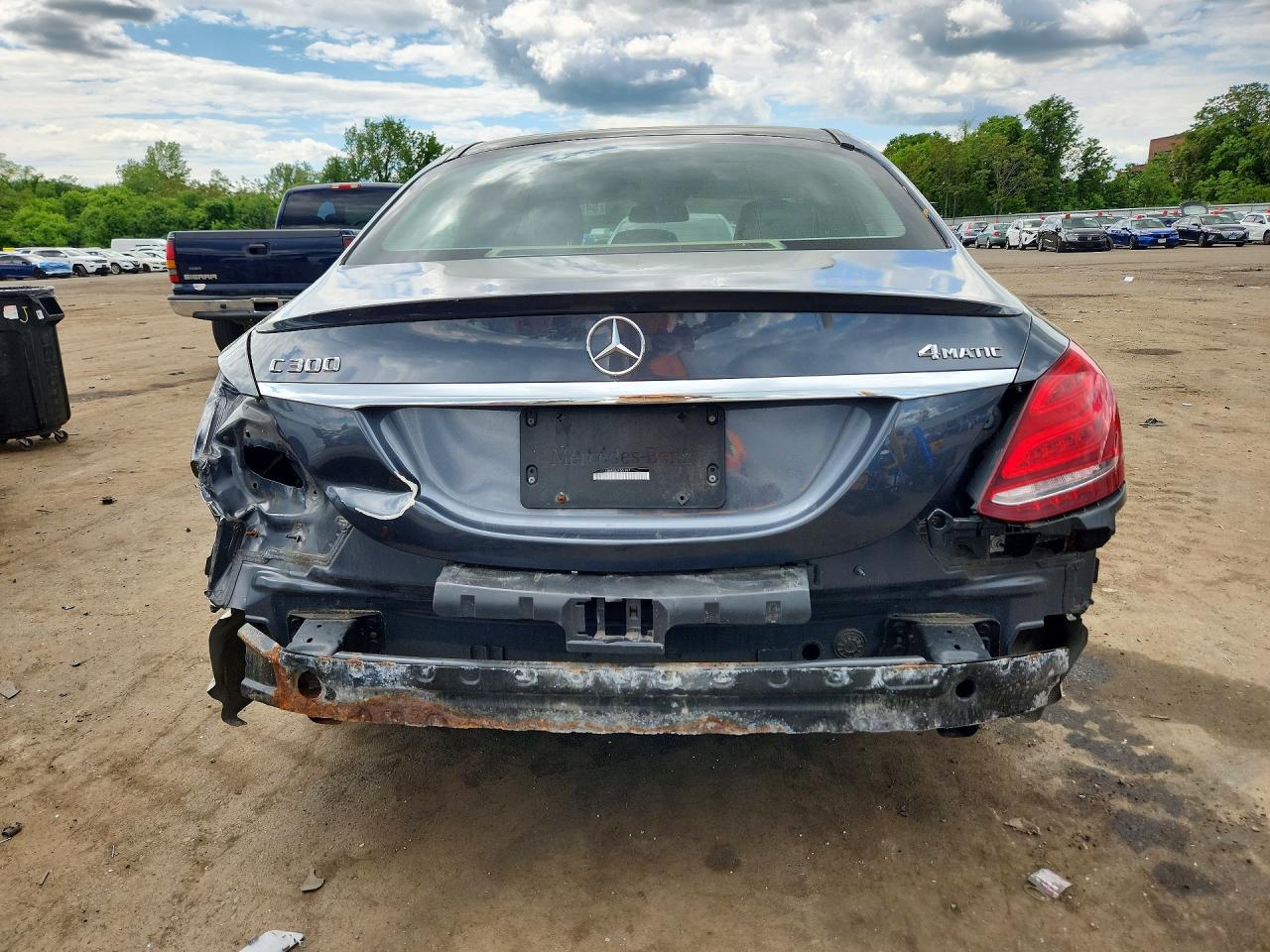 Mercedes-Benz C-Class 300 4matic