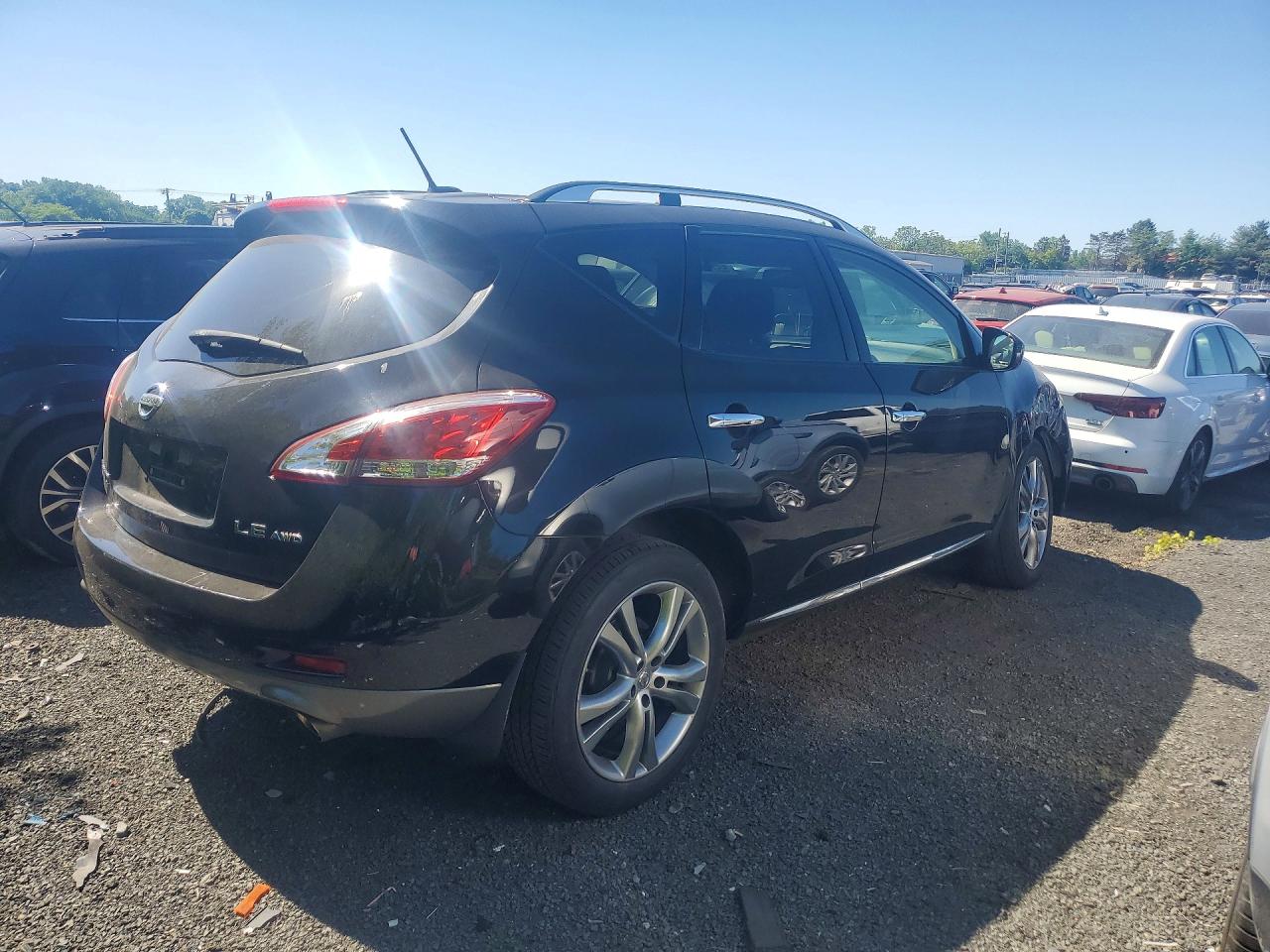 Nissan Murano S