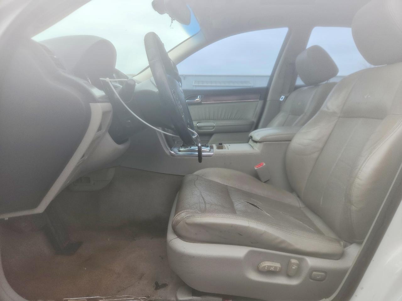INFINITI M45 Base