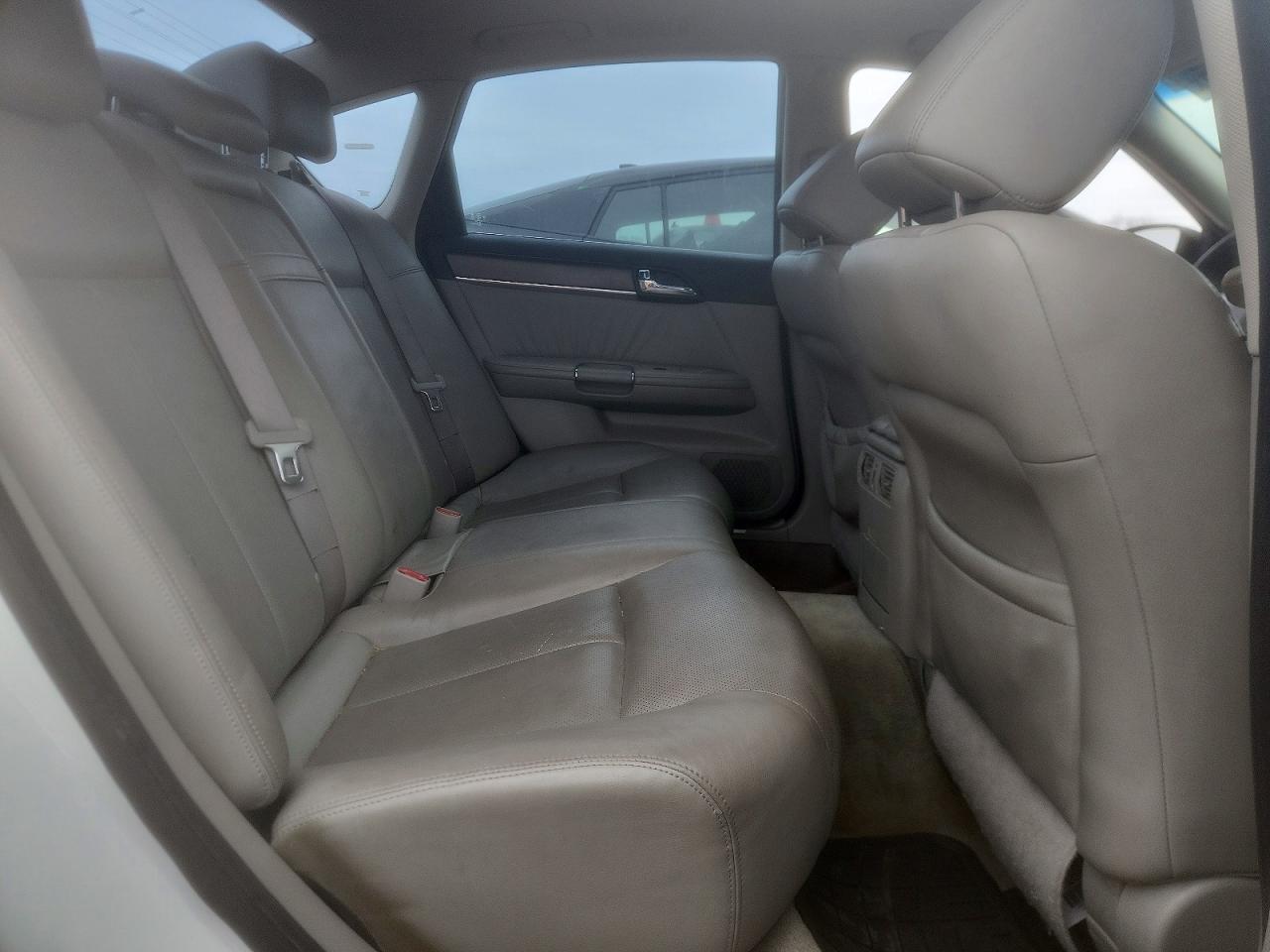 INFINITI M45 Base