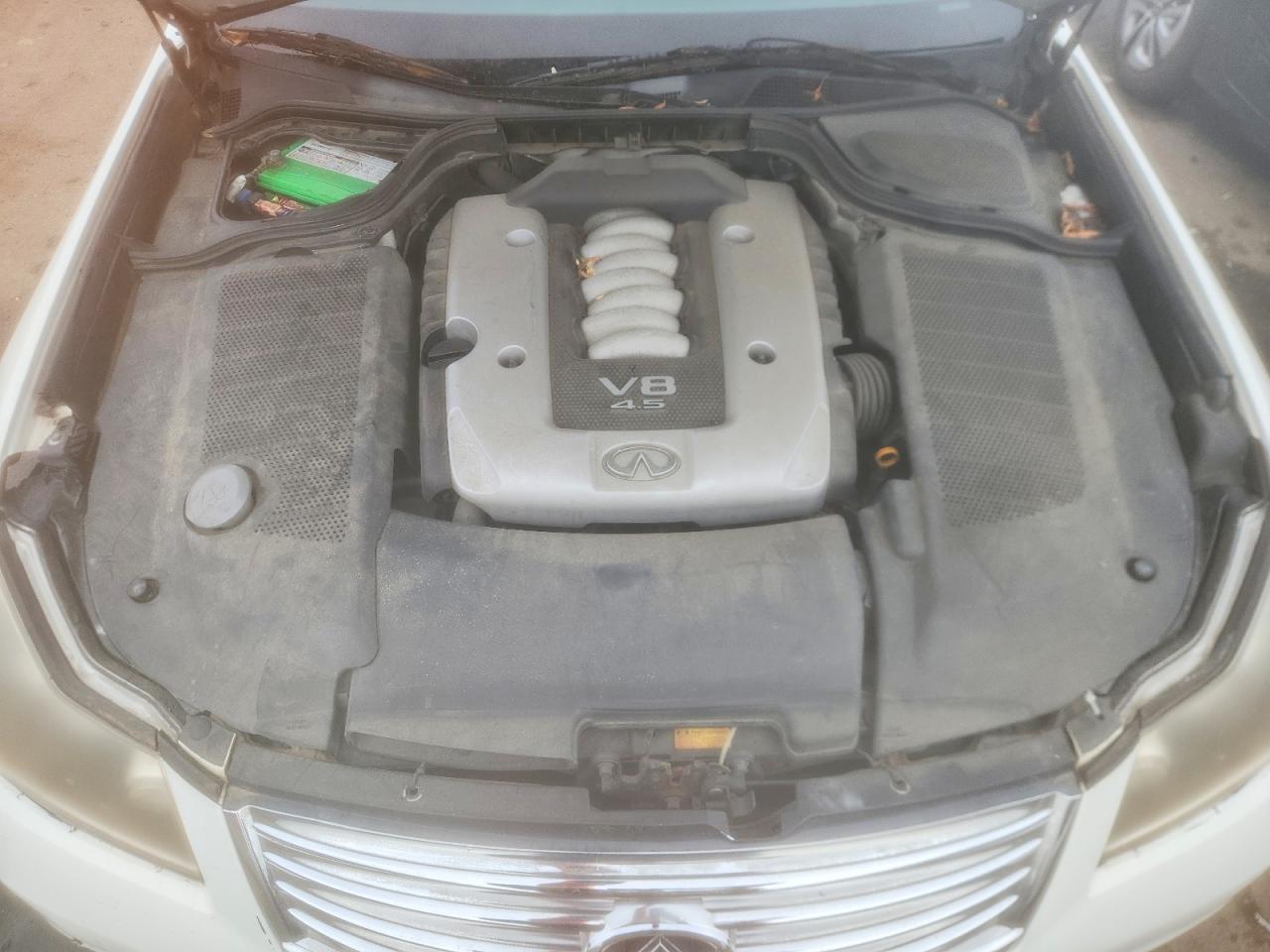 INFINITI M45 Base