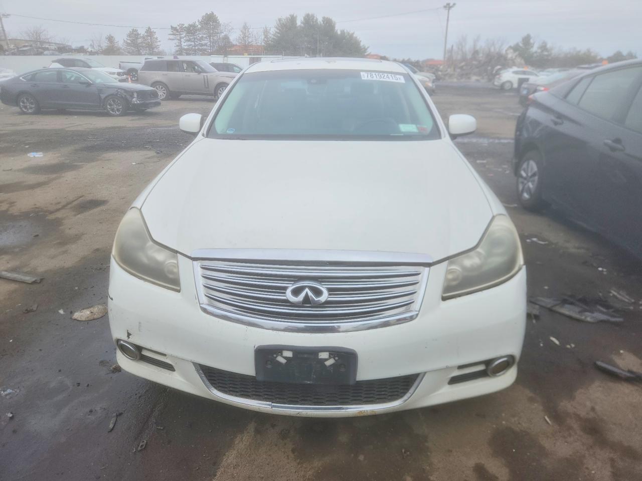 INFINITI M45 Base
