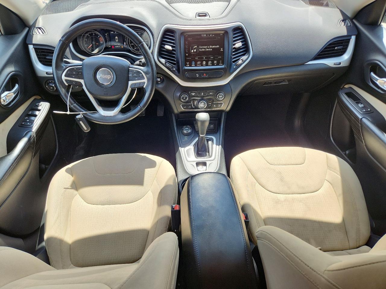 Jeep Grand Cherokee Latitude