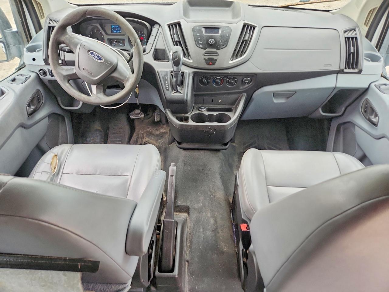 Ford Transit T-150