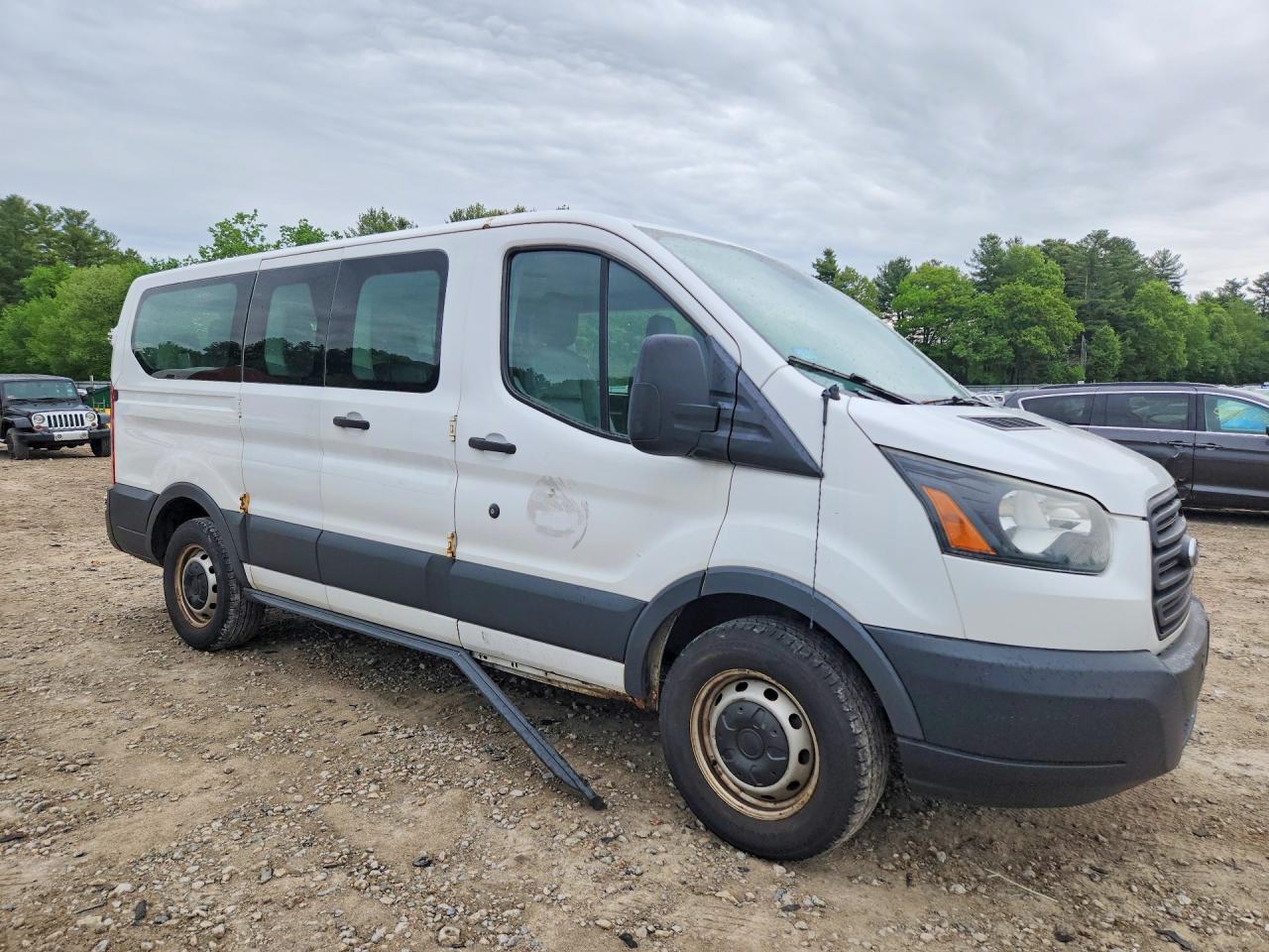 Ford Transit T-150