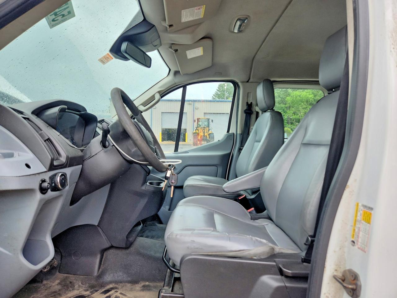 Ford Transit T-150