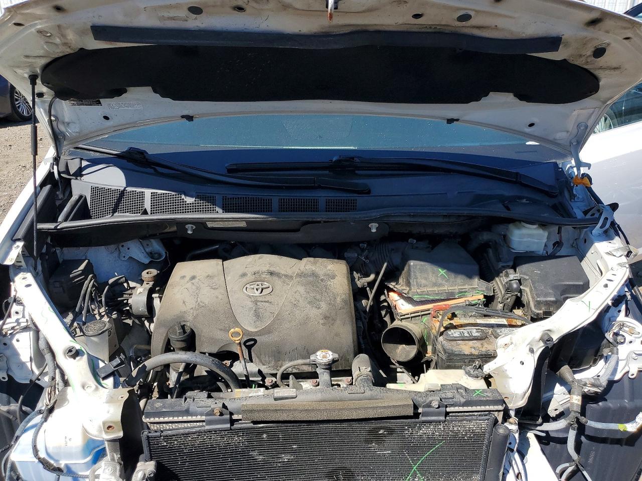 Toyota Sienna Le