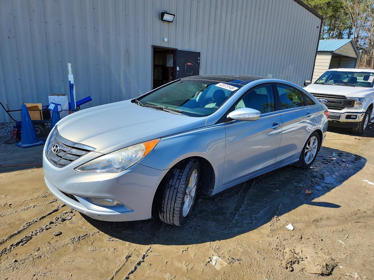 Salvage Hyundai SONATA Image