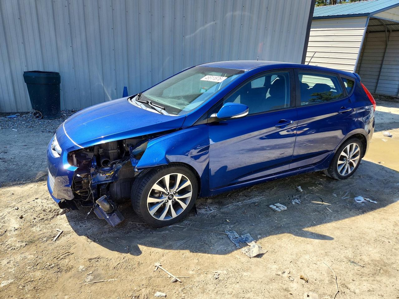 Salvage Hyundai ACCENT Image