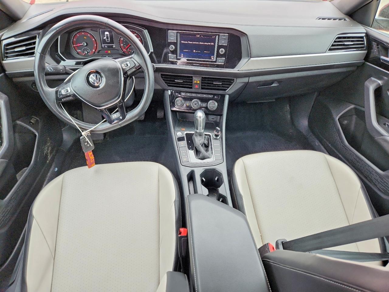 Volkswagen Jetta S