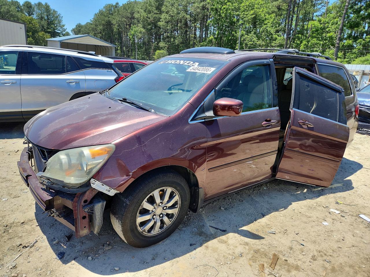 Salvage Honda Odyssey Image