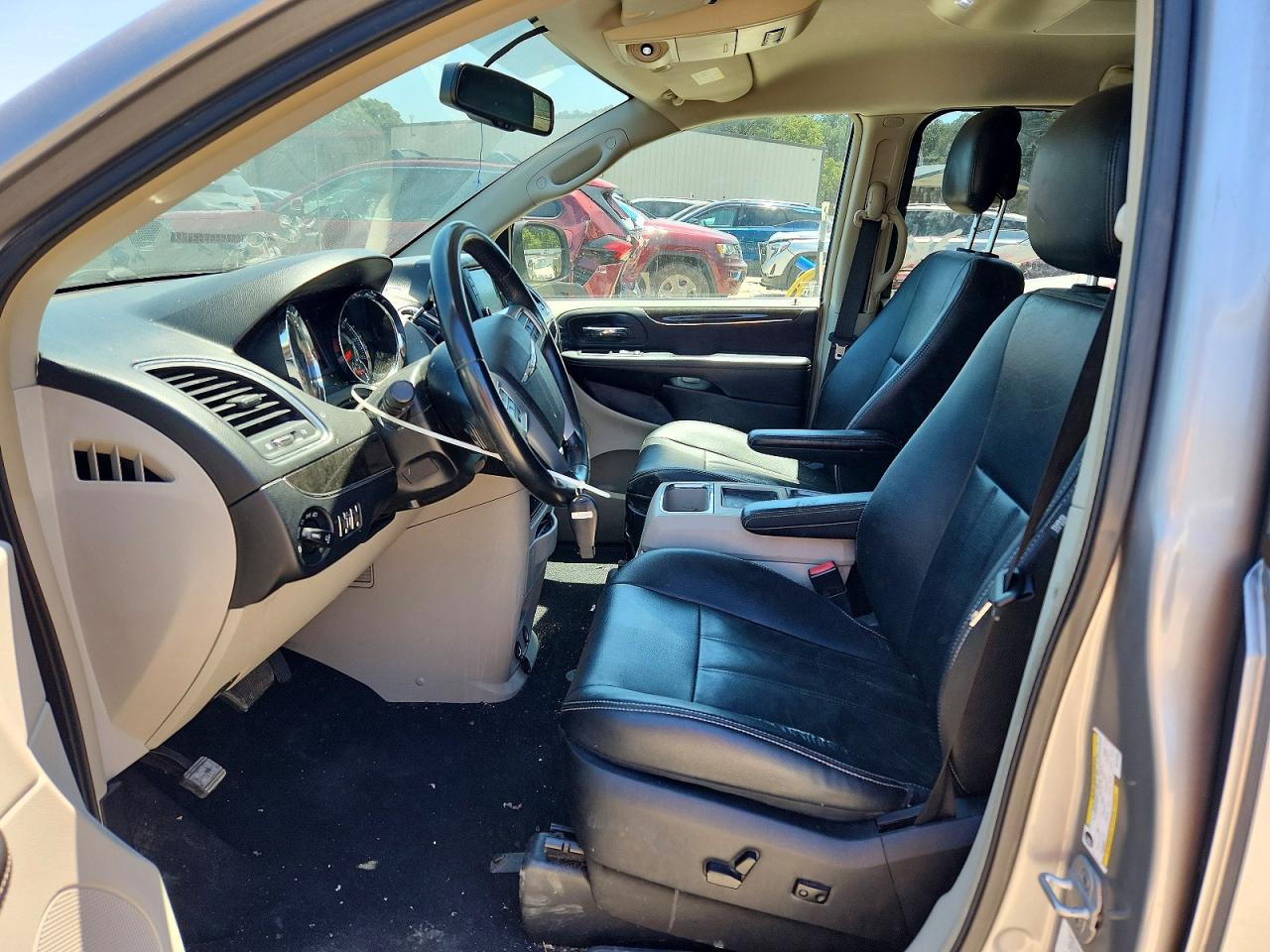 Chrysler Minivan Touring