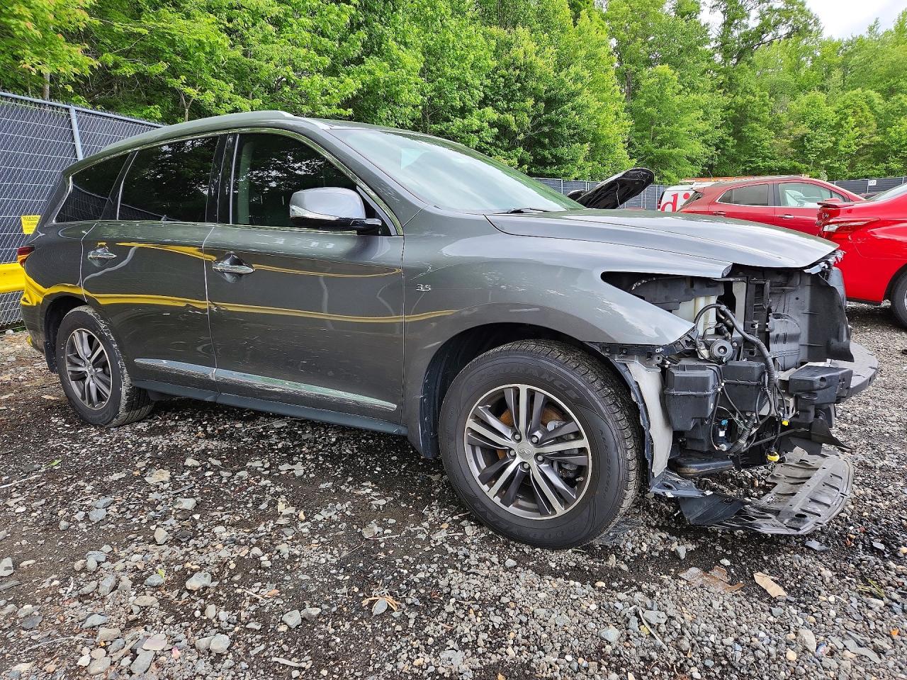 INFINITI Qx Luxe