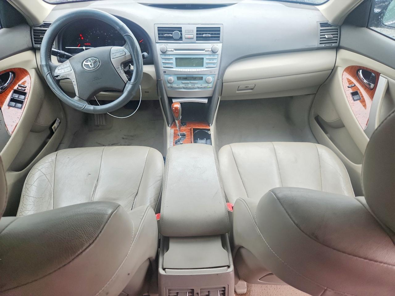 Toyota Camry Xle