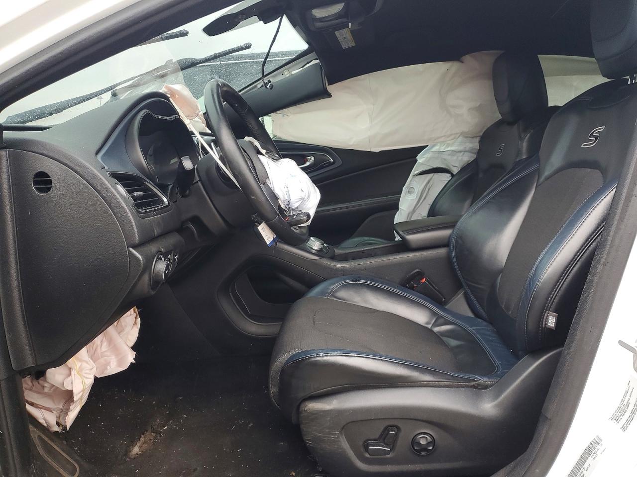 Chrysler 200 S
