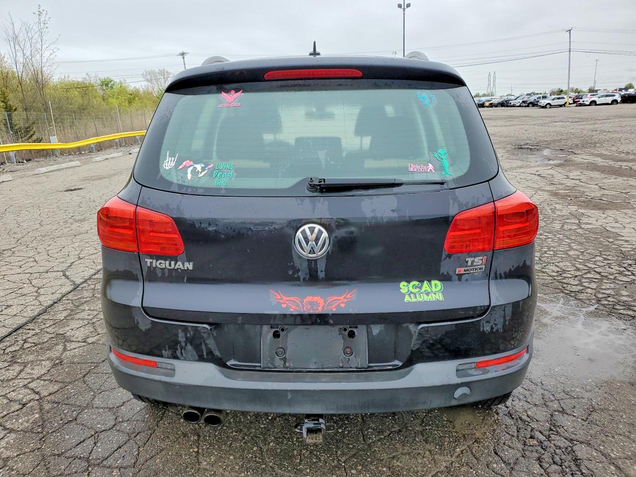 Volkswagen Tiguan S