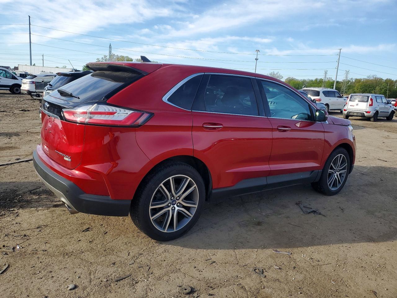 Ford Edge Titanium