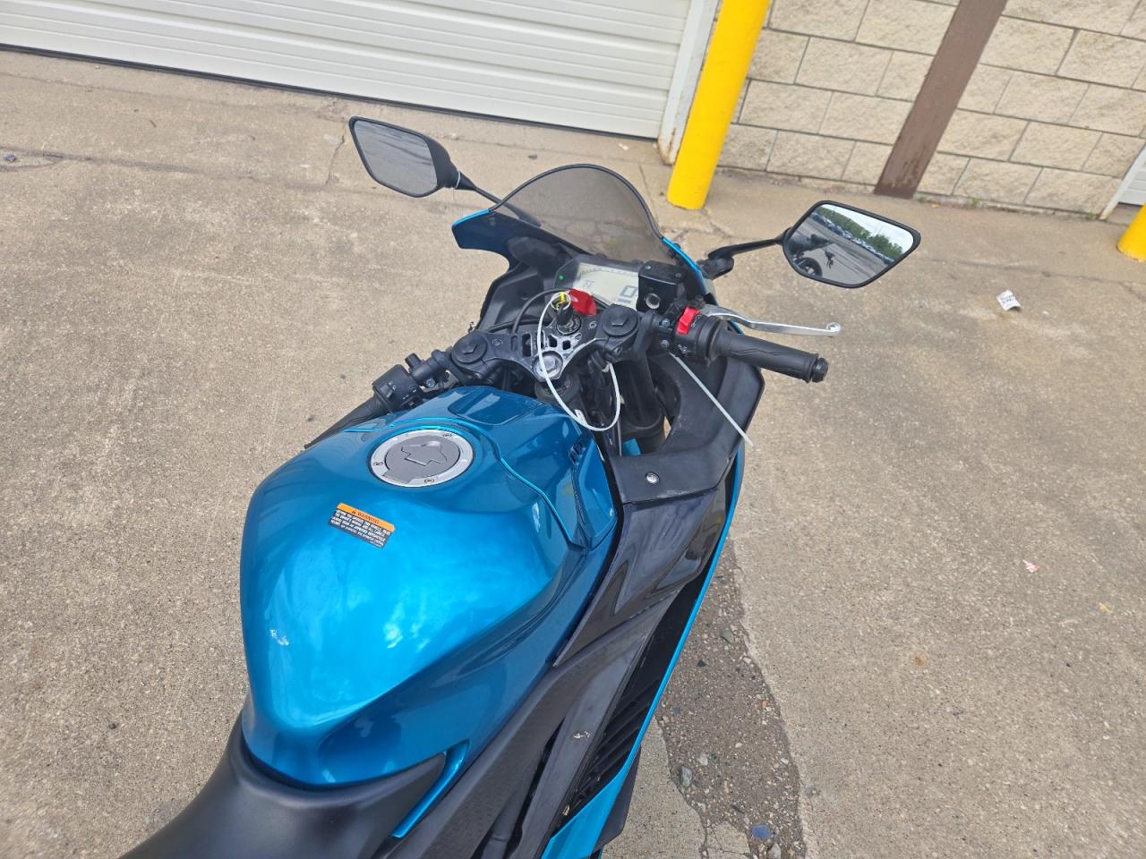 Yamaha Yzf600 A