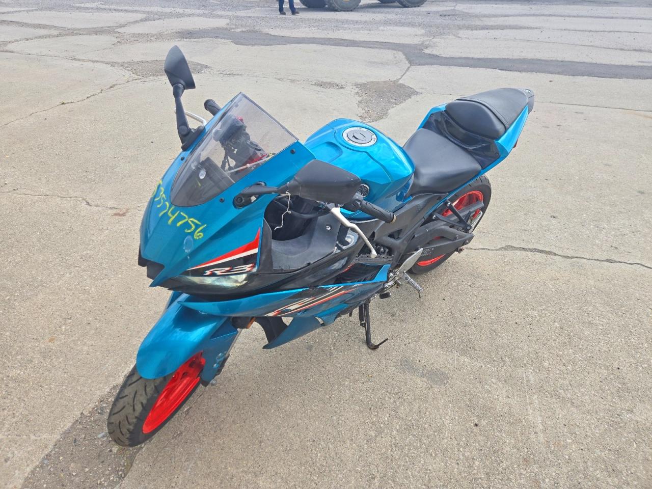 Yamaha Yzf600 A