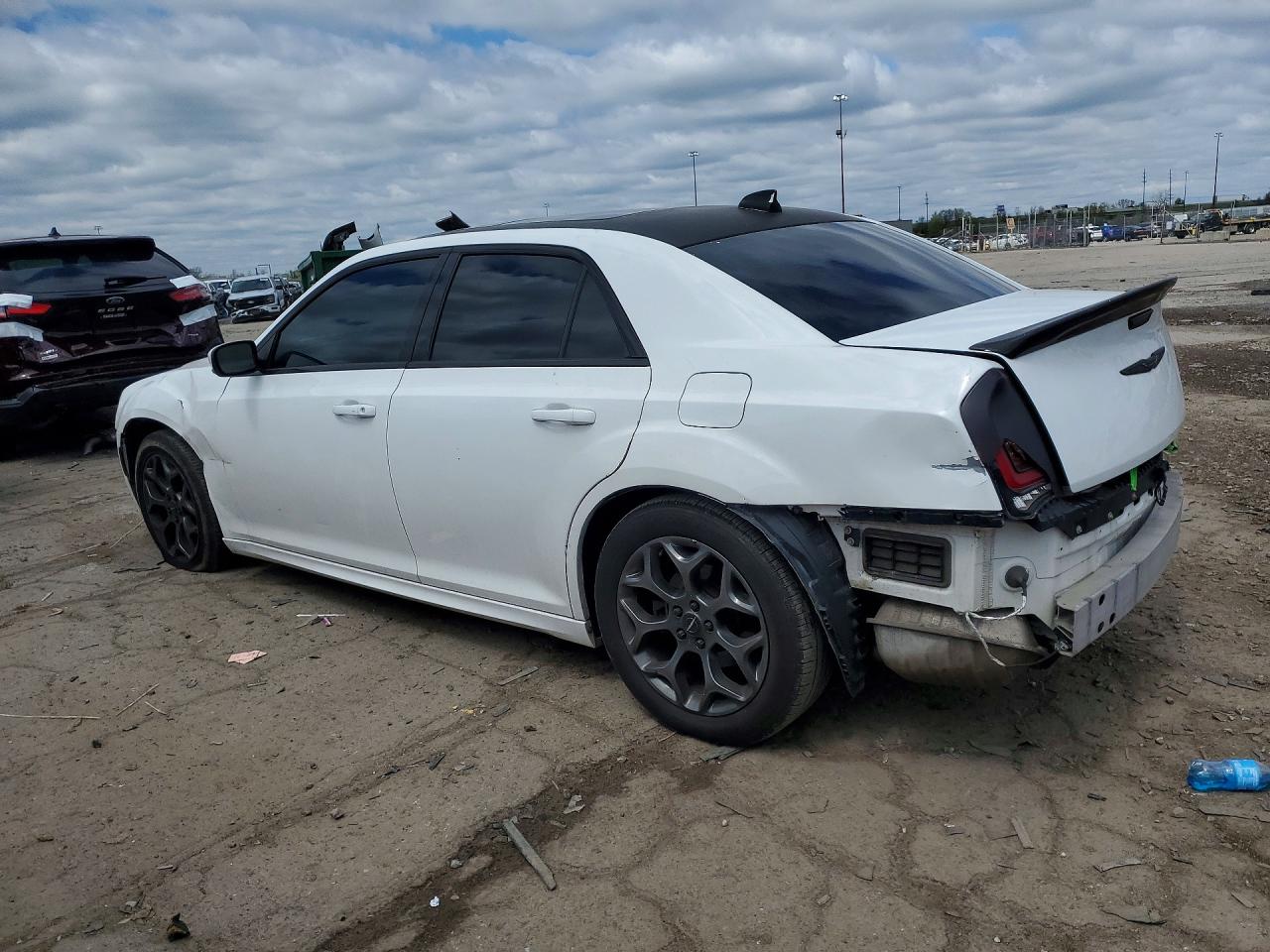 Chrysler 300 S