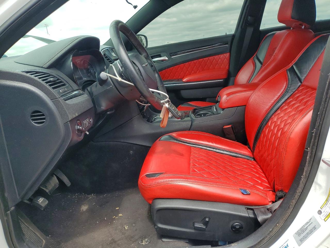 Chrysler 300 S