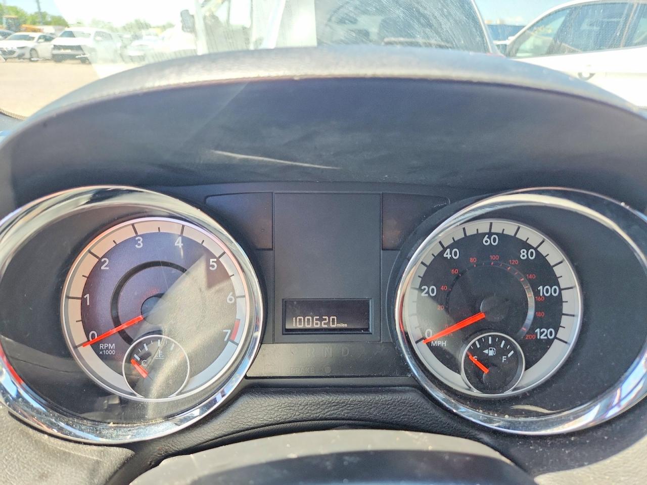 Dodge Caravan Sxt